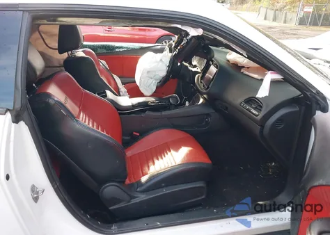 2016 Dodge Challenger 392 Hemi Scat Pack Shaker из США, поврежденный, VIN 2C3CDZFJ5GH152663